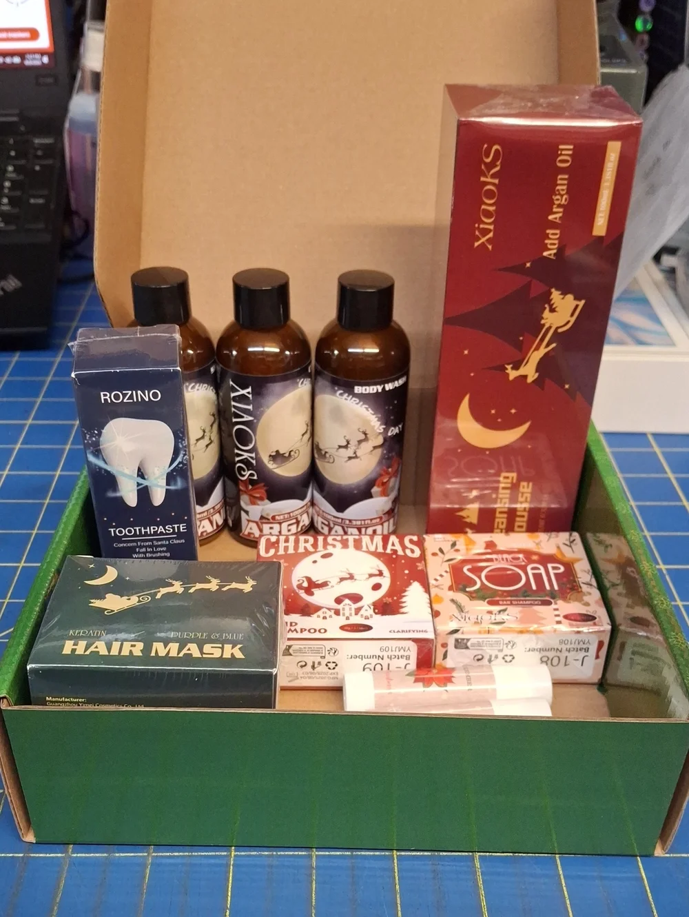 Box of Argan Oil Solid Shampoo & Conditioner Body Wash Lip Balm Mask Toothpaste